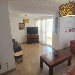 Apartment Visit Gibraltar In La Linea For Less!, La Linea de la Concepcion