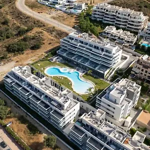 Apartment Cala Serena - Beautiful 2-bedroom 850 Meters From The, La Cala De Mijas